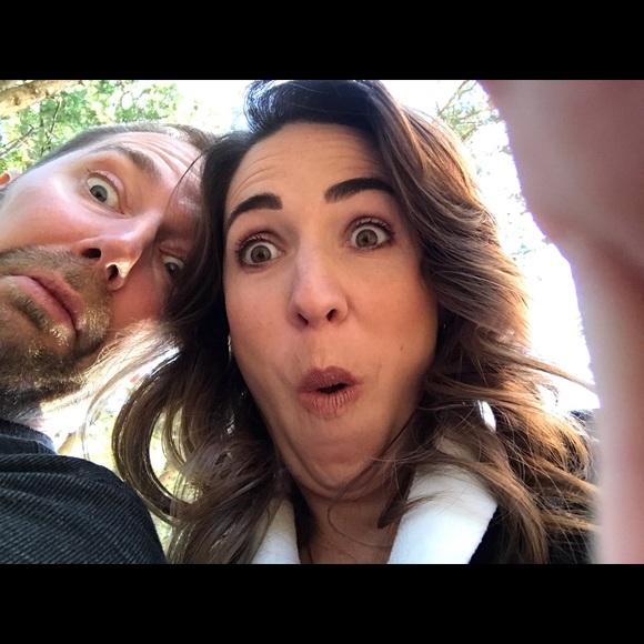 Meet your Posher, Elise - Picture 2 of 2